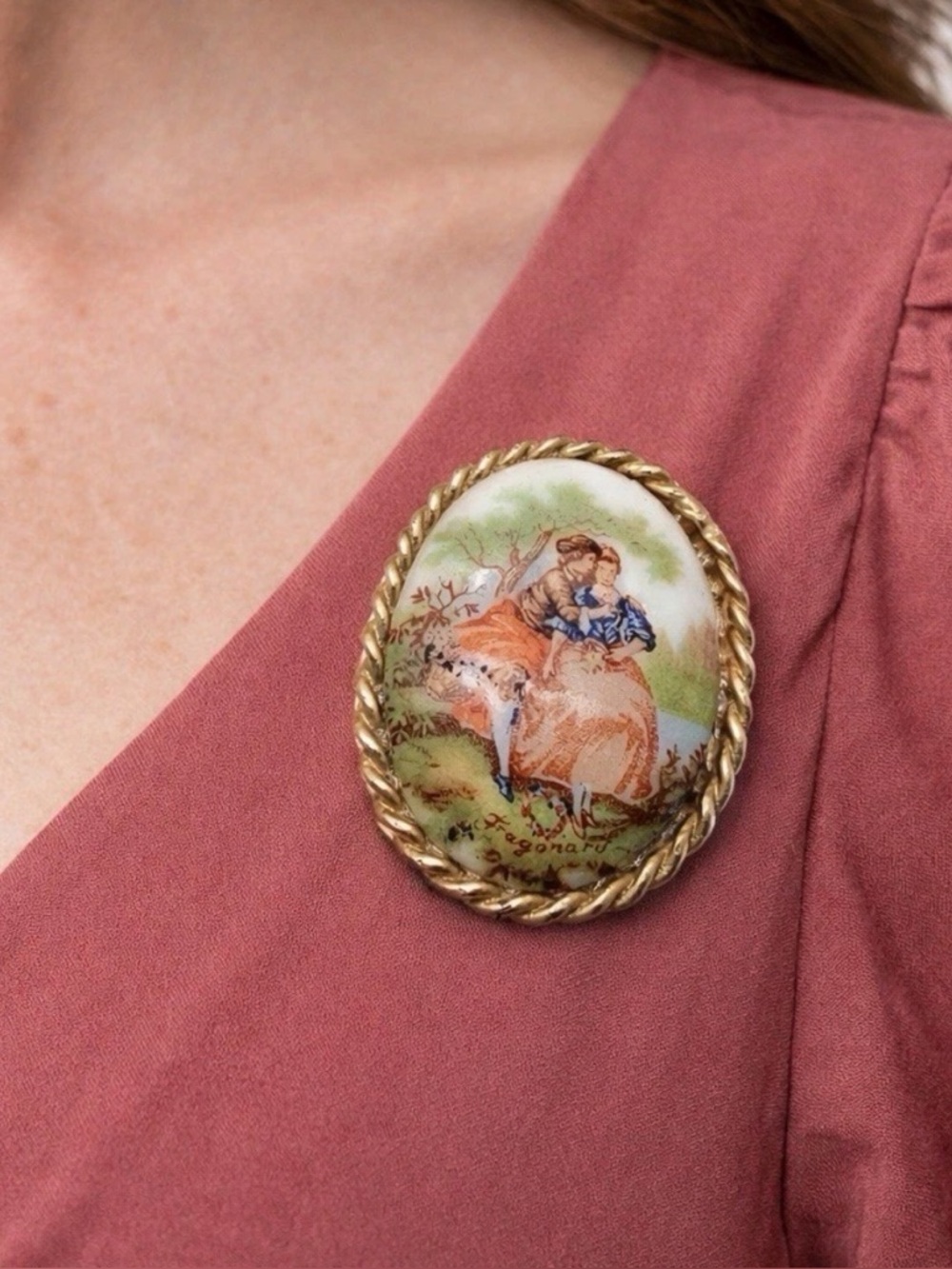 Vintage Courting Couple Brooch Pin Gold Plated Metal Painted Porcelain Rococo